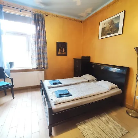 Czarnieckiego 4 By Homeprime *